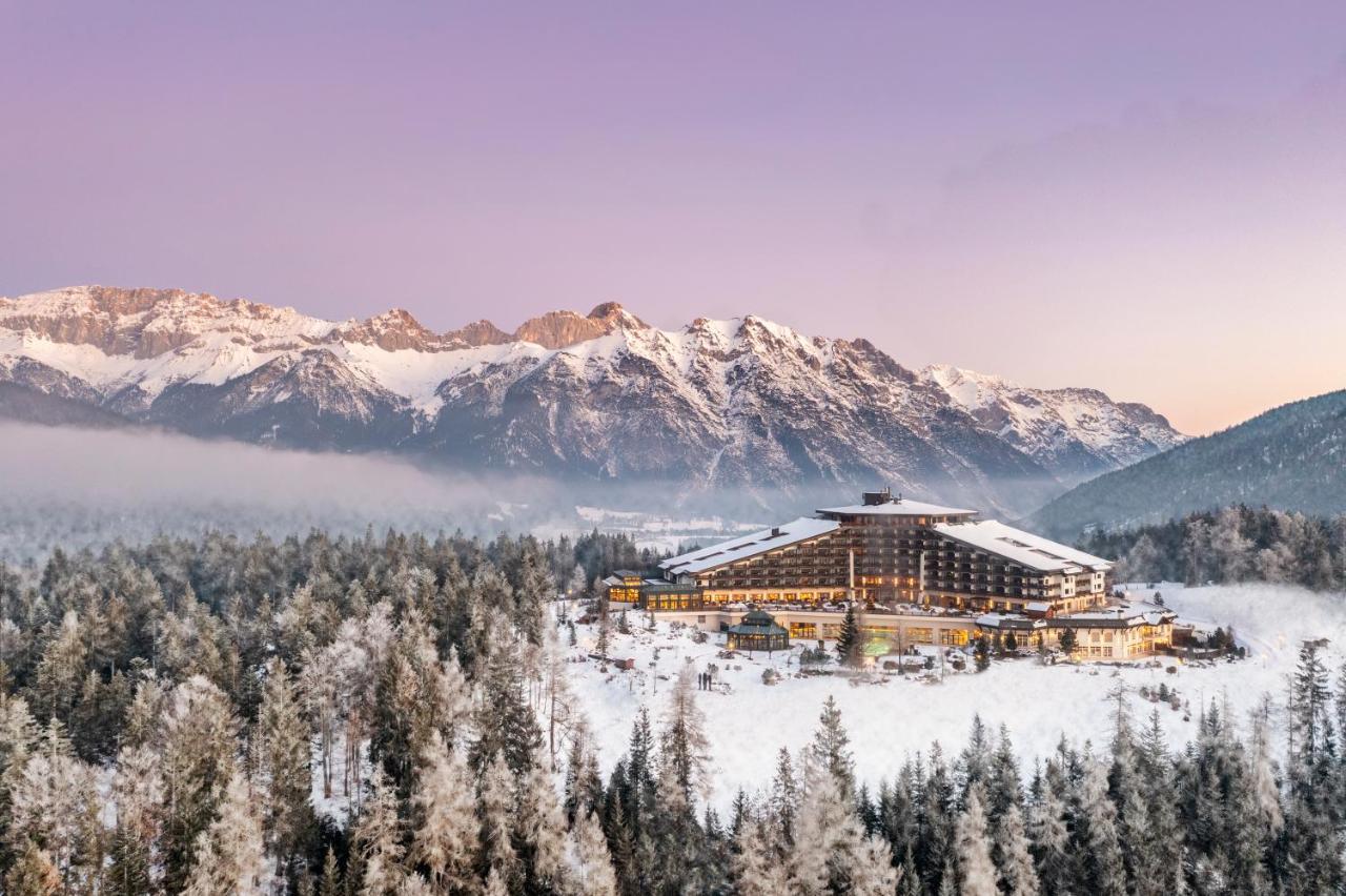 Interalpen-Hotel Tyrol Тельфс Екстер'єр фото